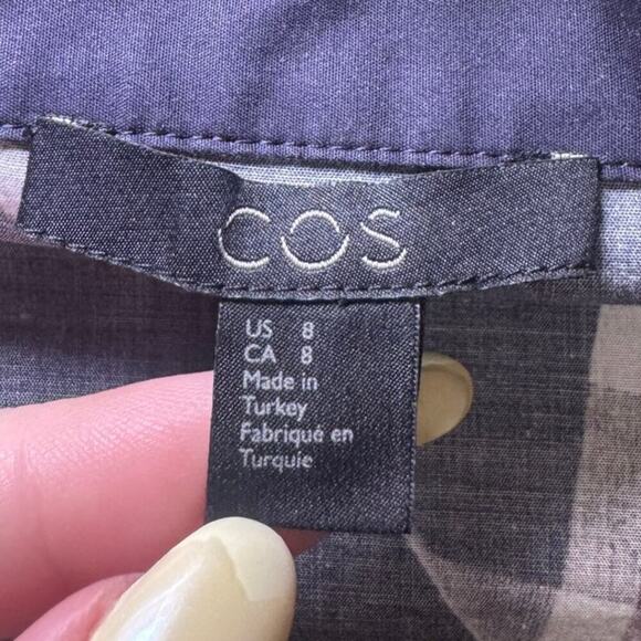 Cos Button Down Shirt Career Blouse Wide Collar Abstract Print Purple Size 8 - Picture 9 of 11